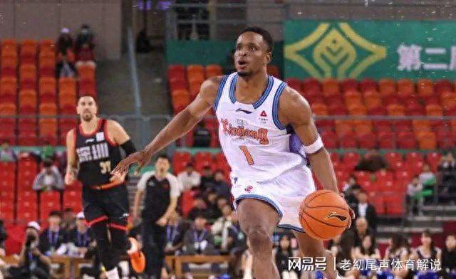 国际比赛日欧联焦点战；北京首钢手感冰凉；目标明确；资深球员宣示担当的简单介绍