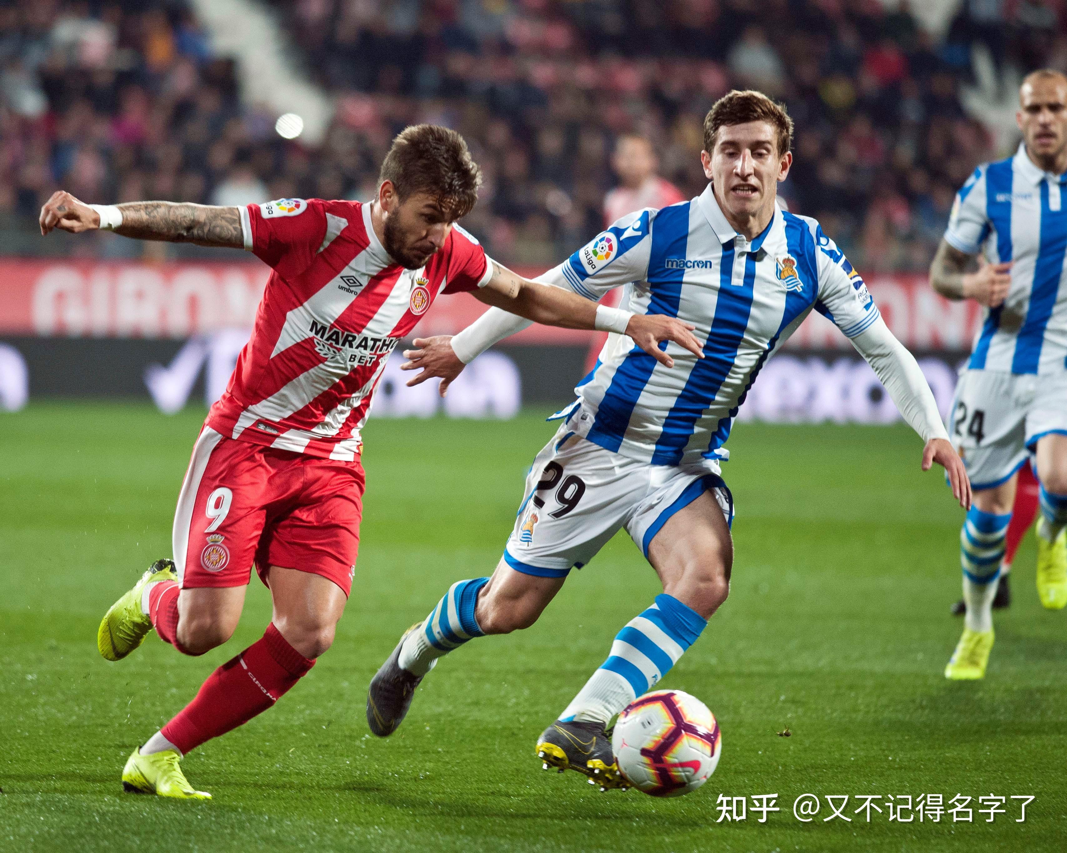 赛地聚焦：西甲赛后热度飙升，布鲁克林篮网回应争议，震撼外界，年轻球员得到机会的简单介绍